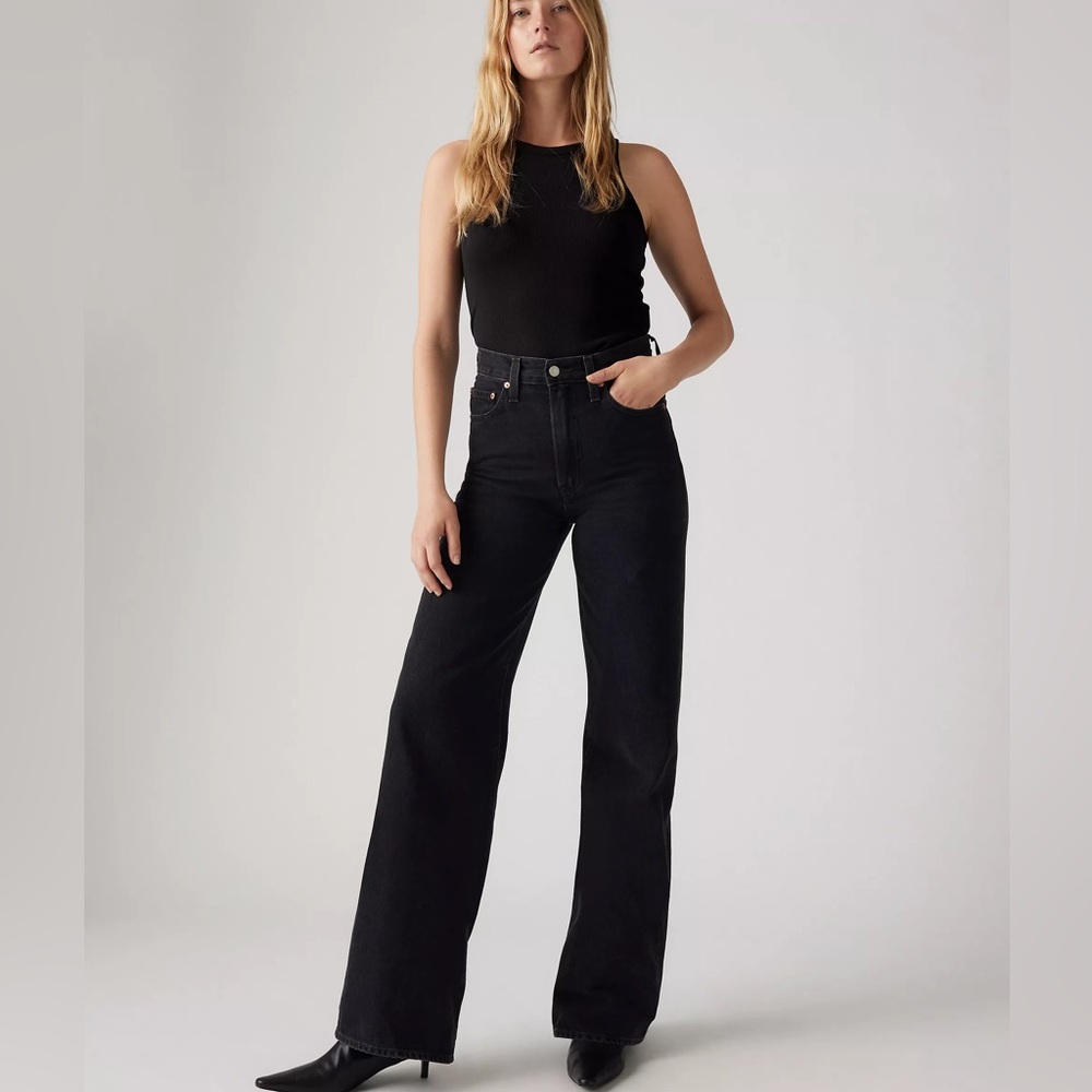 Levi’s Ribcage Wide Leg Jeans Rosie Posie Black 26x32 NWT